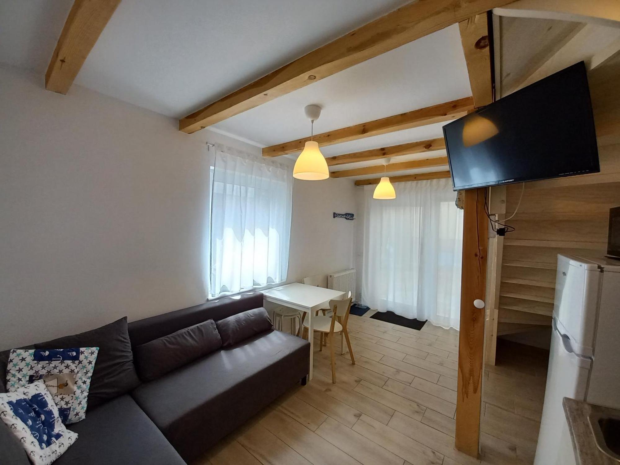 No 12 Apartment